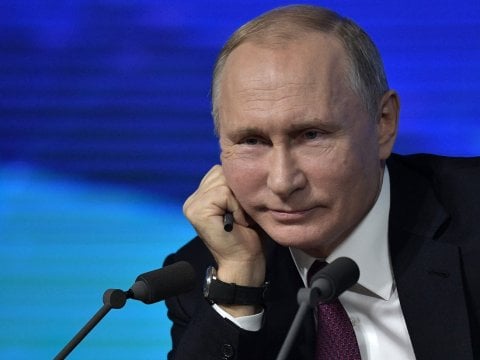 Путин поощрил за трудовые успехи ректора СГМУ и сотрудницу регионального минкульта