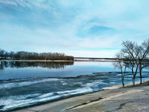 Болтухин: Аномально теплая погода в Саратовской области сменится аномальными заморозками