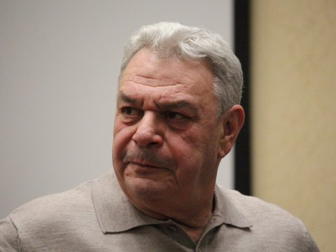 В прошлом году Чернощеков и Курихин заработали меньше Писного