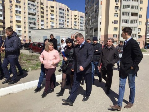 Чиновники пообещали фонари жителям улицы Плякина 