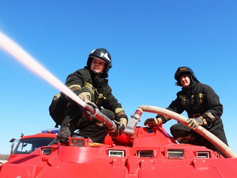 На набережной в Воскресенском сгорело кафе