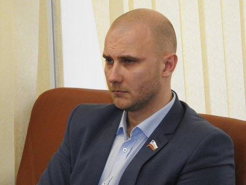 Саратовский депутат хочет запретить использовать автомобильные покрышки для благоустройства улиц
