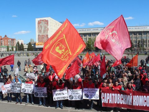 Алимова на митинге КПРФ в Саратове рассказала, почему россияне ненавидят государство
