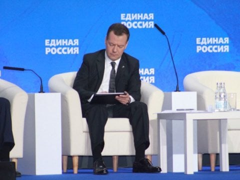 Медведев выделил Саратовской области 60 миллионов рублей на комфортную городскую среду