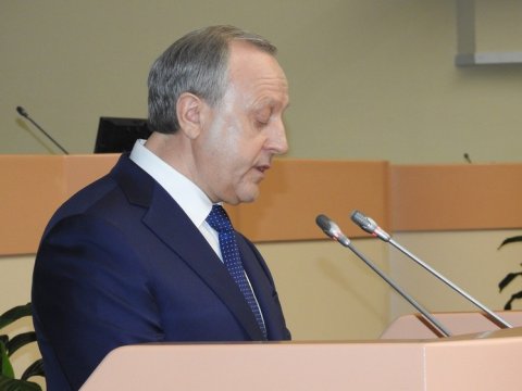 Завтра саратовский губернатор Радаев наконец-то отчитается перед областными депутатами
