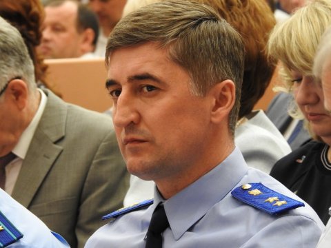 Саратовскому прокурору задали вопросы о коррупционно-родственных связях депутатов