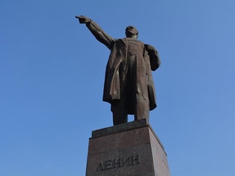 Социолог назвал причину, почему россияне склонны терпеть и страдать