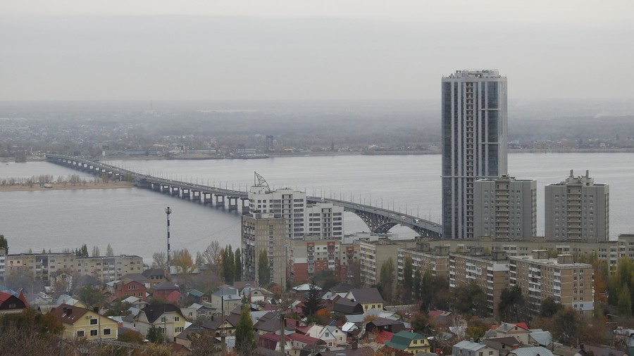 Тюмень владивосток. Саратов Хабаровск. Саратов самый большой город после Москвы. Саратов самый лучший или самый худший город?.