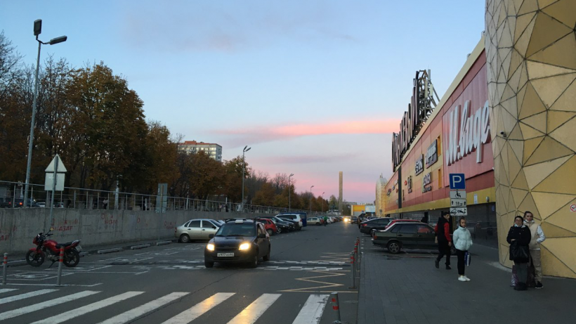 По QR-кодам в ТЦ, фитнес-клубы и парикмахерские. Сегодня в Саратове начинают действовать новые антиковидные ограничения
