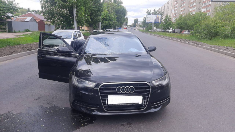 В центре Саратова водитель Ауди сбил мужчину