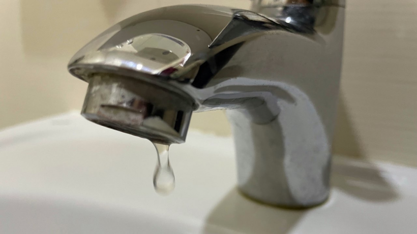 В Ленинском районе отключили холодную воду жителям трех улиц