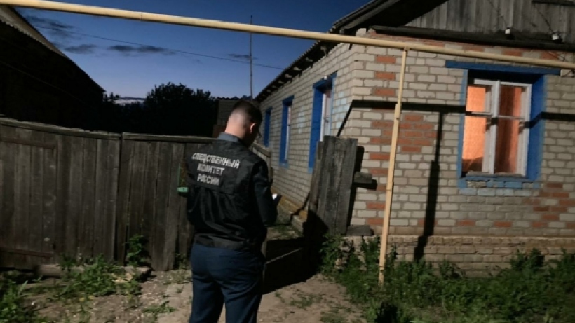Под Ивантеевкой молодой сельчанке перерезали горло. Подозреваемого задержал участковый