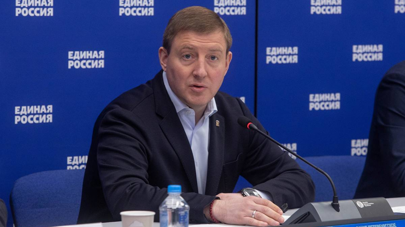 Турчак заступился перед Володиным за депутатов, которые посещают Донбасс
