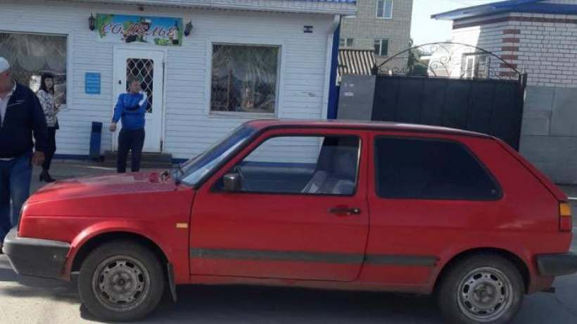 Утром в Аткарске водитель Volkswagen сбил пенсионерку