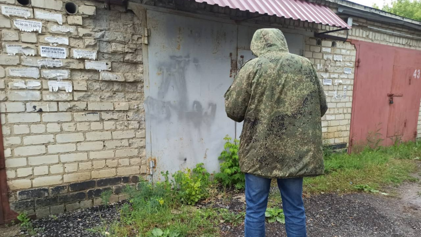 Татищевец умер в гараже за рулем своего автомобиля