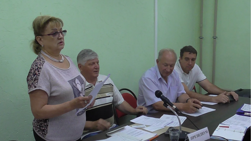 Саратовское отделение КПРФ передумало и выдвинуло Алимову кандидатом в губернаторы