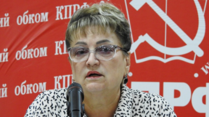 Саратовский депутат Алимова предложила Госдуме сделать 8 июля выходным днем