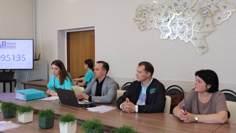 Партия Новые люди подала документы для выдвижения кандидатов в Саратовскую областную думу