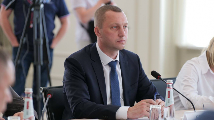 Свободные новости направили запрос врио губернатора Бусаргину о бюджетниках, живущих на зарплату меньше МРОТ