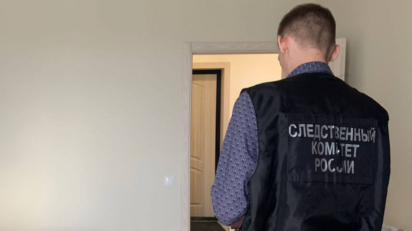 Саратовец ночью пришел к бывшей возлюбленной и насиловал её под угрозой смерти