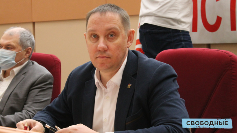 Сергей Гладков получил деньги на выборы от конного завода. Ему перечислили больше всех средств среди кандидатов в депутаты