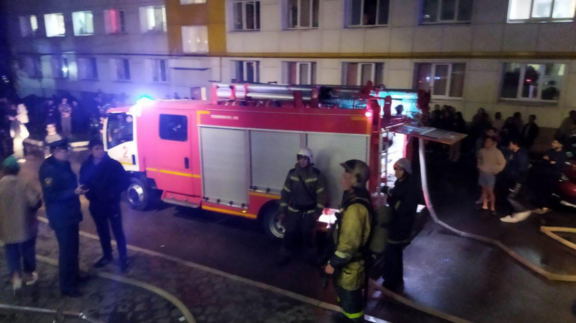 Из горящего общежития СГМУ эвакуировали 270 человек, пострадали четверо 