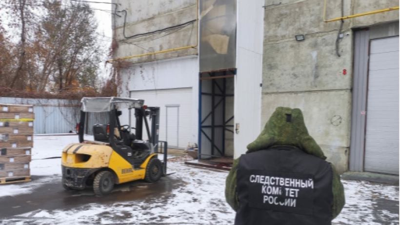 В лифте саратовского аптечного склада обнаружили труп мужчины с разбитой головой