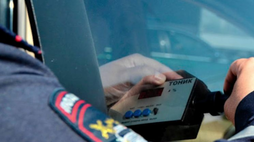 За два дня в Саратове автоинспекторы арестовали семь любителей тонировки