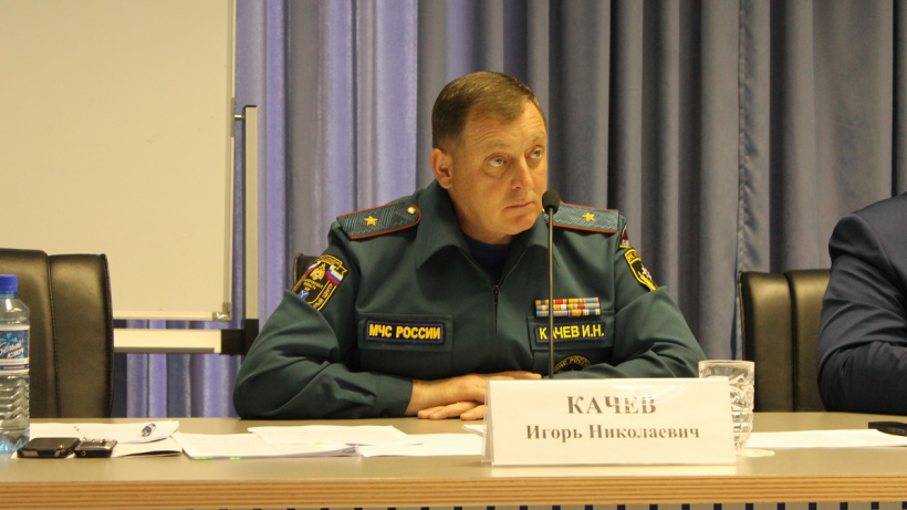 Суд приговорил бывшего главу саратовского ГУ МЧС Качева к двум годам колонии и отпустил