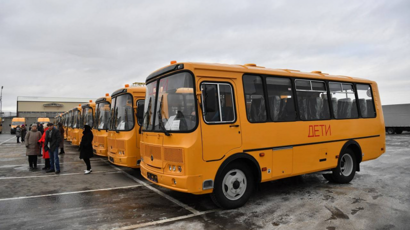 Саратовская область получила 52 новых школьных автобуса