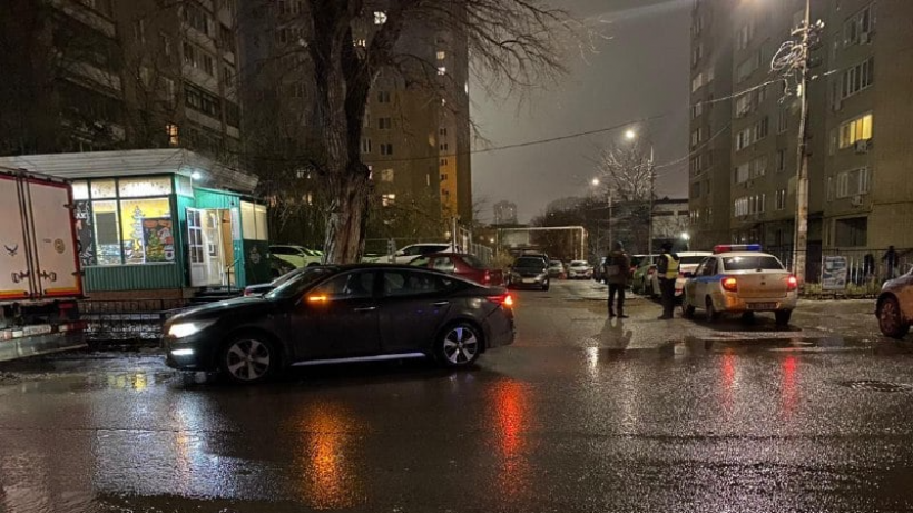 В Саратове водитель BMW устроил массовую аварию с пострадавшими и скрылся