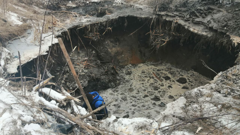 Глава района: Жители Аркадака остаются без воды из-за второй за сутки аварии на одном участке трубы