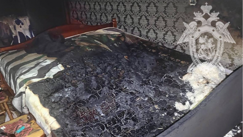 В Саратове во время пожара в квартире погиб мужчина