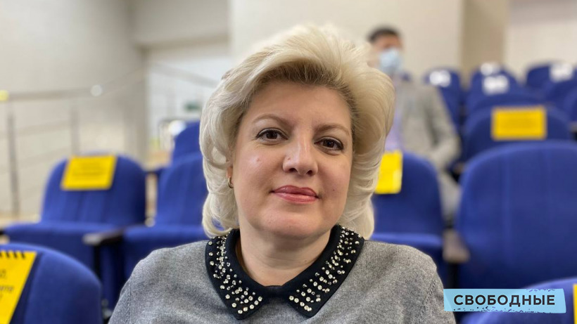 Мэр Саратова Мокроусова отказалась от всех своих советников. Депутаты одобрили