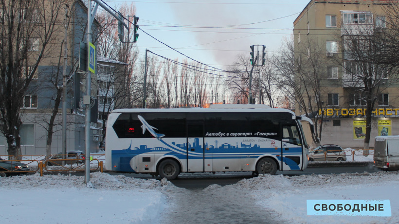 В Саратове изменится расписание автобуса в аэропорт