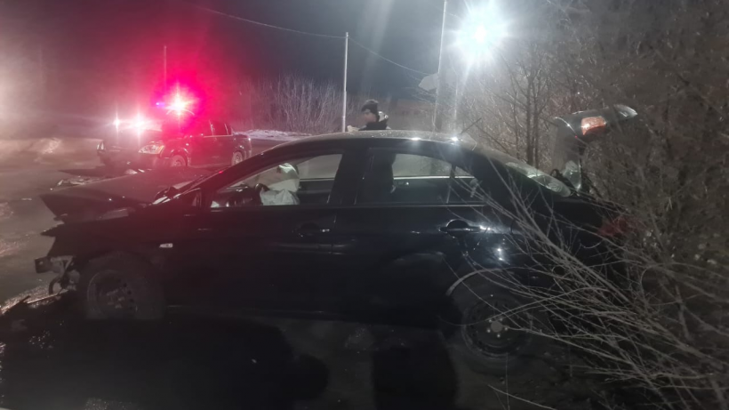 Вечером в Саратове мужчина пострадал в ДТП с Mitsubishi