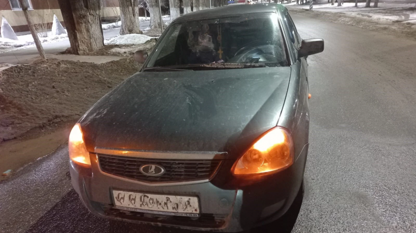 В Балакове мужчина попал под колеса Приоры