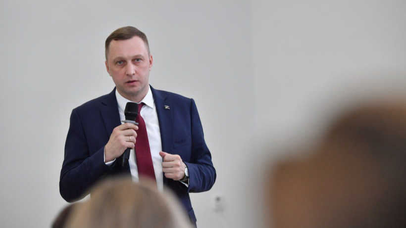 Бусаргин пообещал помочь с медицинской помощью женам и матерям мобилизованных из Вольска