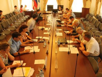 Комиссия гордумы одобрила слияние должностей сити-менеджера и главы Саратова