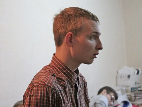 В Москве второй день подряд задерживают саратовского националиста Андрея Марцева