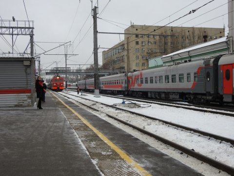 ПривЖД: Снегопад сбил график движения 28 поездов