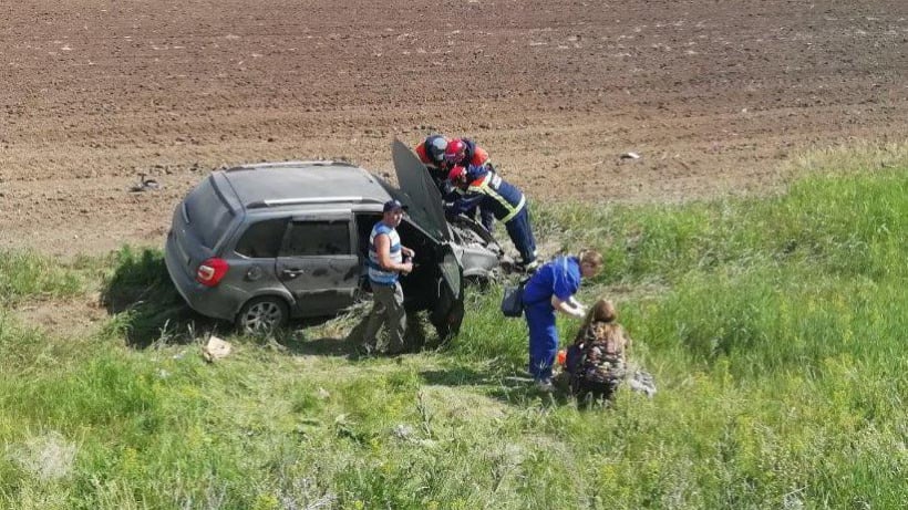 В ДТП под Саратовом пострадали пенсионерка и ребенок