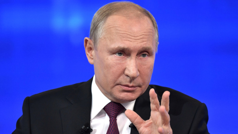 Путин попросил россиян не сердиться на него из-за маленьких зарплат