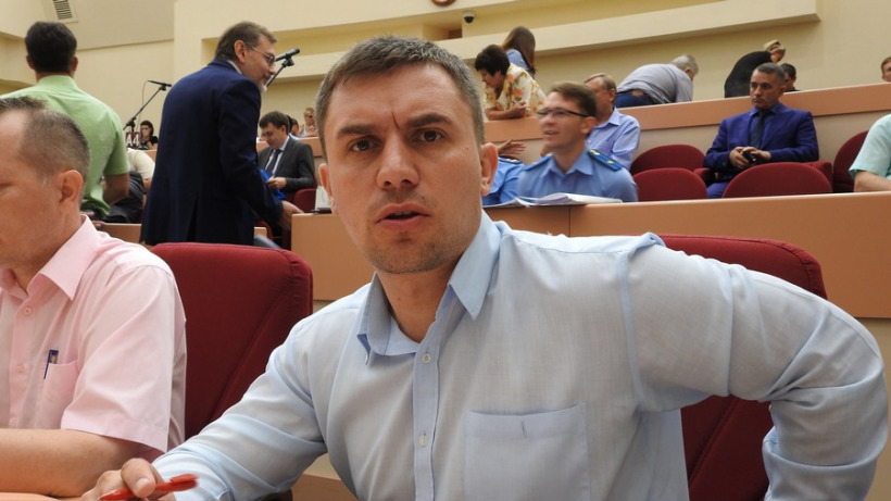 Бондаренко предложил единороссам обсудить «на своих шарашках» вопрос «о запредельной коррупции»