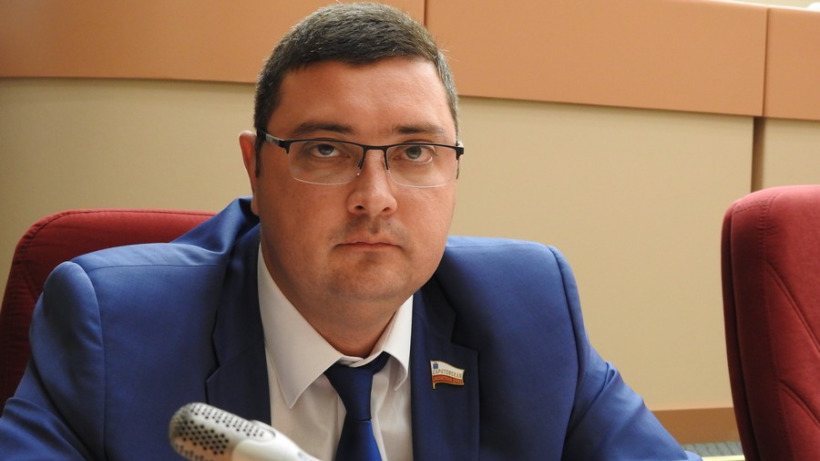 Бондаренко и Денисенко проиграли Ковалеву на выборах председателя комитета облдумы
