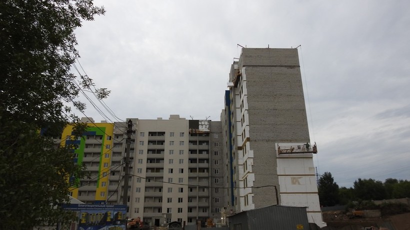 Сторонники Володина: Построена вторая секция дома для «аварийников» в Елшанке