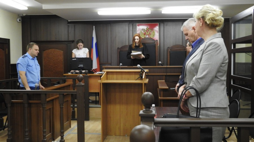 Суд снял Антонова с выборов в саратовскую облдуму