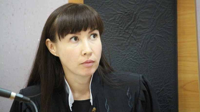 Арест члена УИК в Саратове. Судья Шайгузова запретила СМИ видеосъемку на заседании