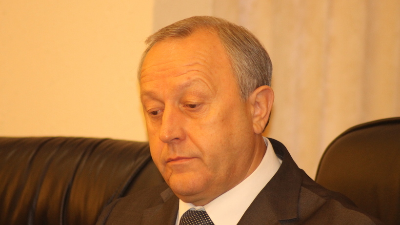 Радаев снова опустился в рейтинге влияния губернаторов