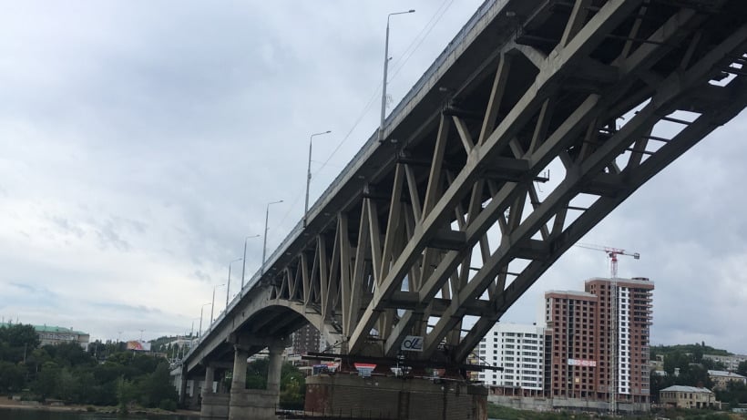 Мост Саратов-Энгельс оснастят системами безопасности и отремонтируют на нем лестницы за 157 миллионов